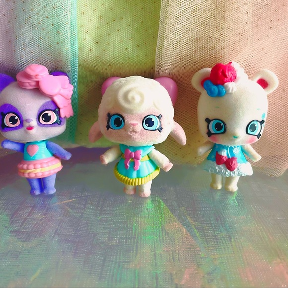 Retired Shopkins Wild Style Shoppies Doll Shoppets Pets Lot